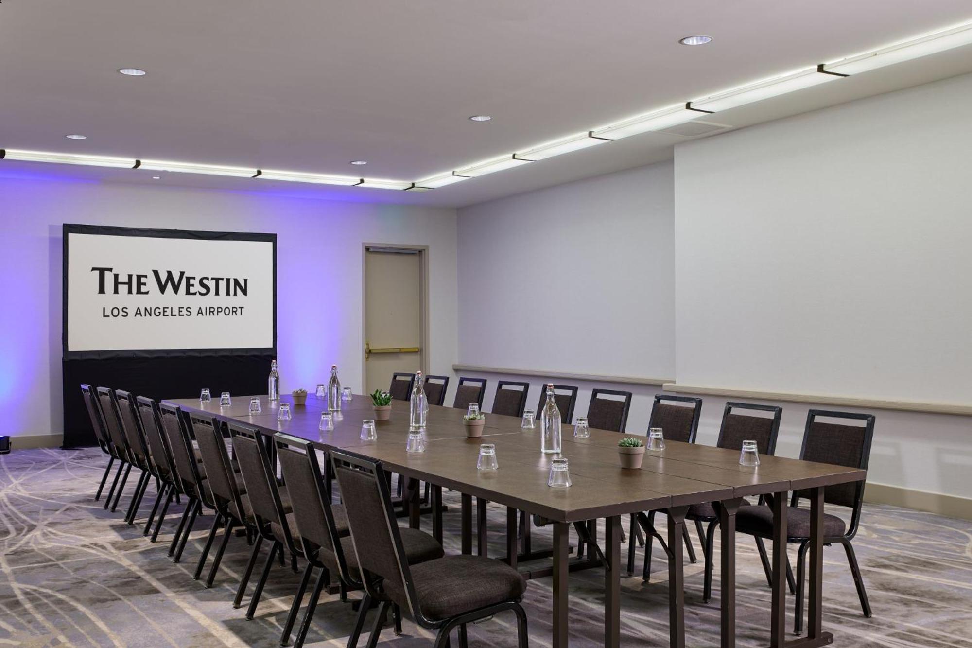 Hotel The Westin Angeles Airport Los Ángeles